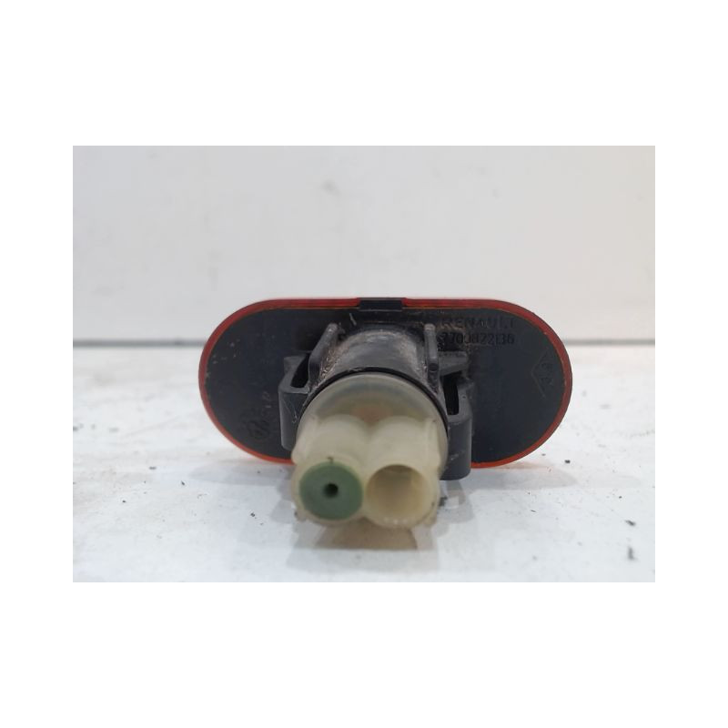 REPETITEUR AILE DROIT RENAULT CLIO