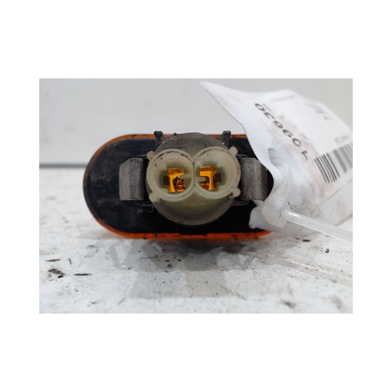 REPETITEUR AILE GAUCHE RENAULT CLIO
