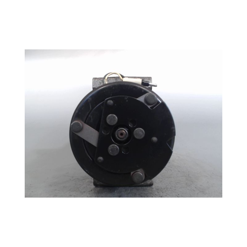 COMPRESSEUR AIR CONDITIONNE RENAULT CLIO II PH.2 01-06