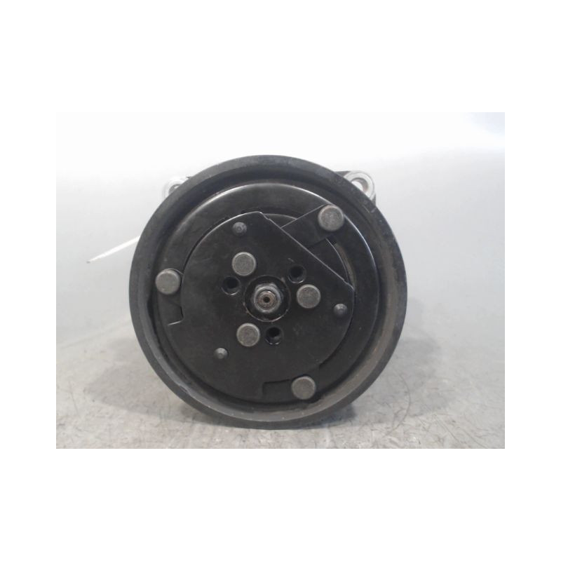 COMPRESSEUR AIR CONDITIONNE RENAULT 19 92-96