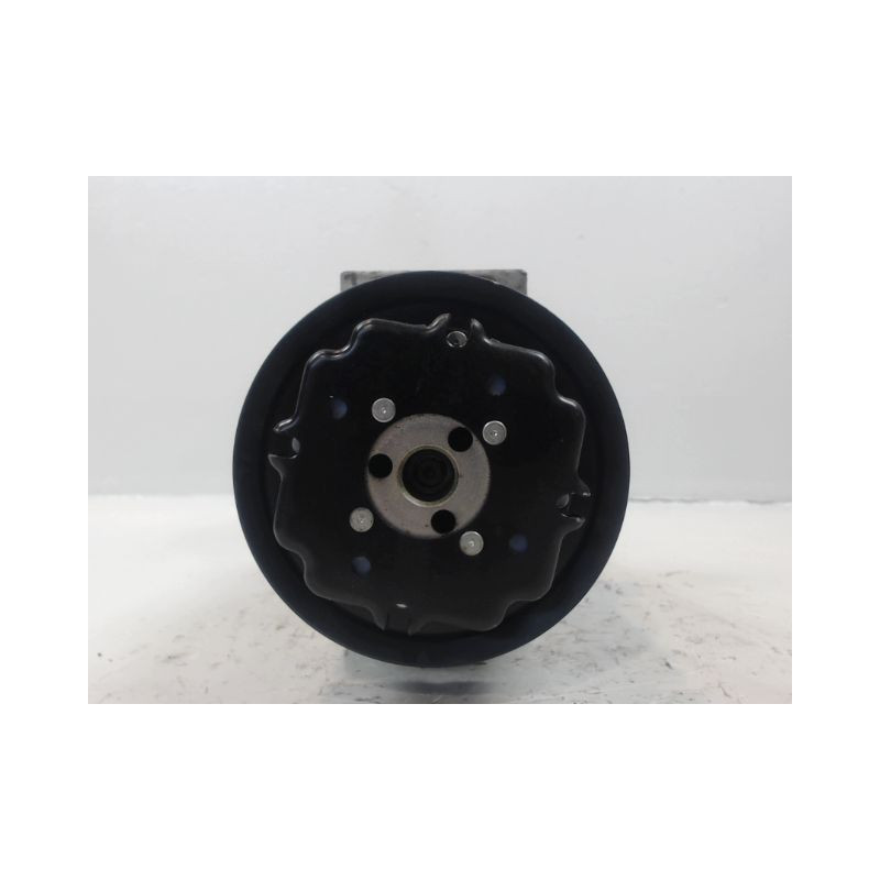 COMPRESSEUR AIR CONDITIONNE OPEL CORSA