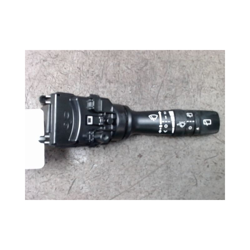 COMMANDE ESSUIE GLACE KIA VENGA 09-