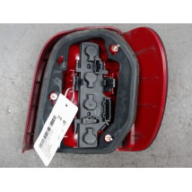 FEU ARRIERE GAUCHE  VOLKSWAGEN POLO 99-2001