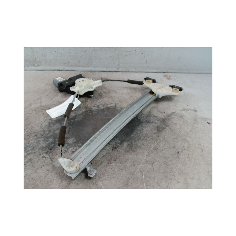 MECANISME+MOTEUR LEVE-GLACE AVANT GAUCHE HYUNDAI I20