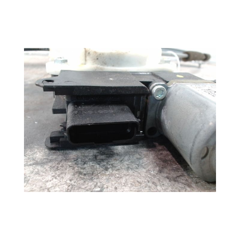MECANISME+MOTEUR LEVE-GLACE AVANT GAUCHE HYUNDAI I20