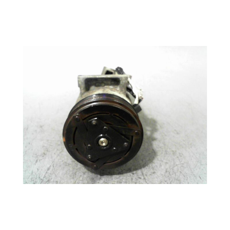 COMPRESSEUR AIR CONDITIONNE RENAULT CLIO