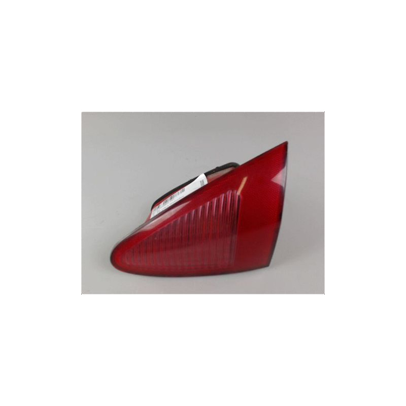 FEU ARRIERE INTERIEUR DROIT ALFA ROMEO 147 3P