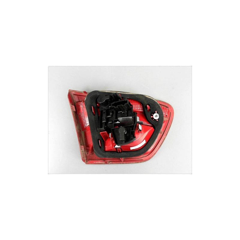 FEU ARRIERE INTERIEUR DROIT SEAT IBIZA IV 08-12