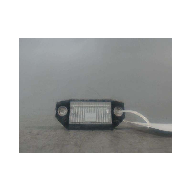 ECLAIREUR PLAQUE DE POLICE GAUCHE FORD MONDEO 2000-2007