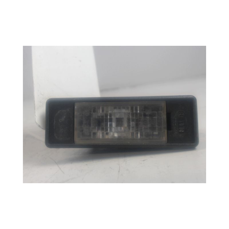 ECLAIREUR PLAQUE DE POLICE DROIT PEUGEOT 1007