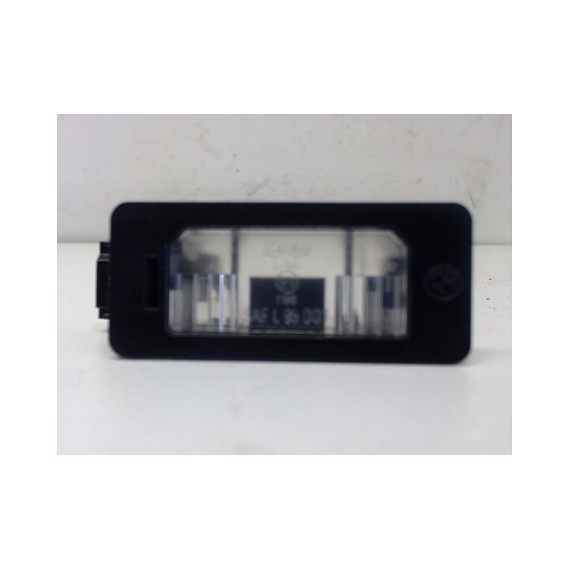 ECLAIREUR PLAQUE DE POLICE DROIT B.M.W. SERIE 3