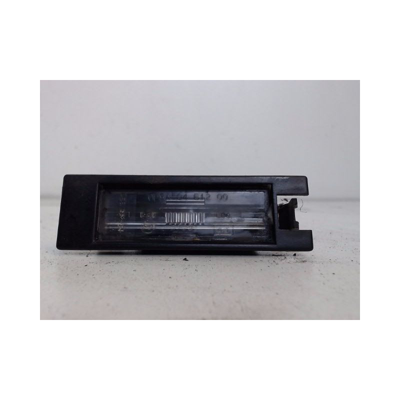 ECLAIREUR PLAQUE DE POLICE DROIT OPEL VECTRA 2005-