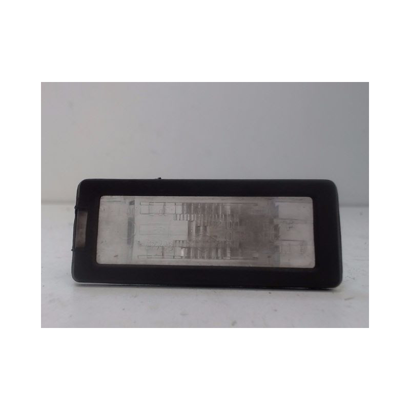 ECLAIREUR PLAQUE DE POLICE DROIT RENAULT SCENIC III