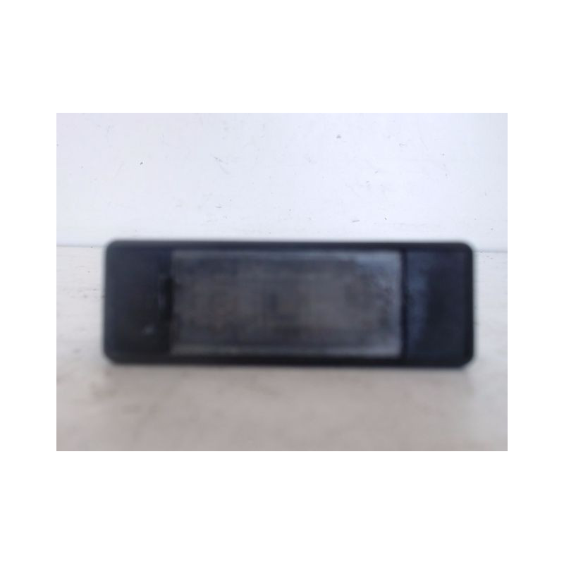 ECLAIREUR PLAQUE DE POLICE GAUCHE PEUGEOT 308 2007-