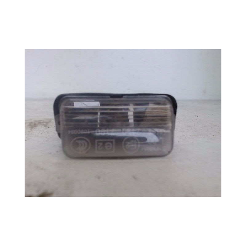 ECLAIREUR PLAQUE DE POLICE GAUCHE PEUGEOT 206