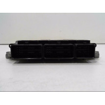 CALCULATEUR MOTEUR RENAULT TWINGO
