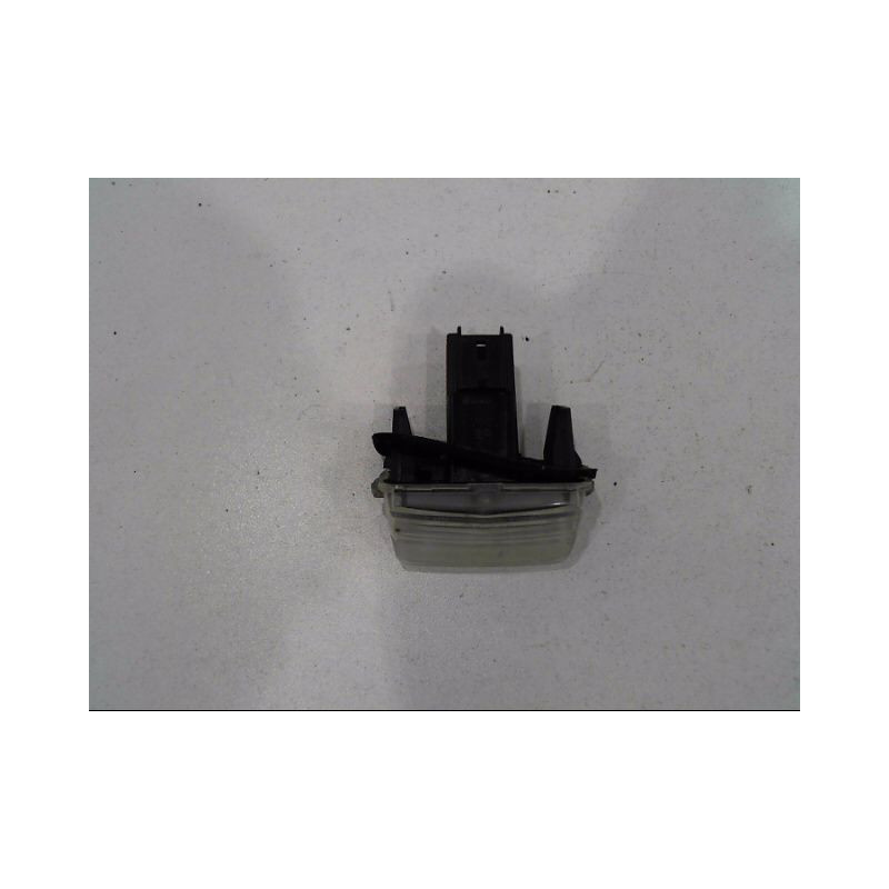 ECLAIREUR PLAQUE DE POLICE DROIT PEUGEOT 206