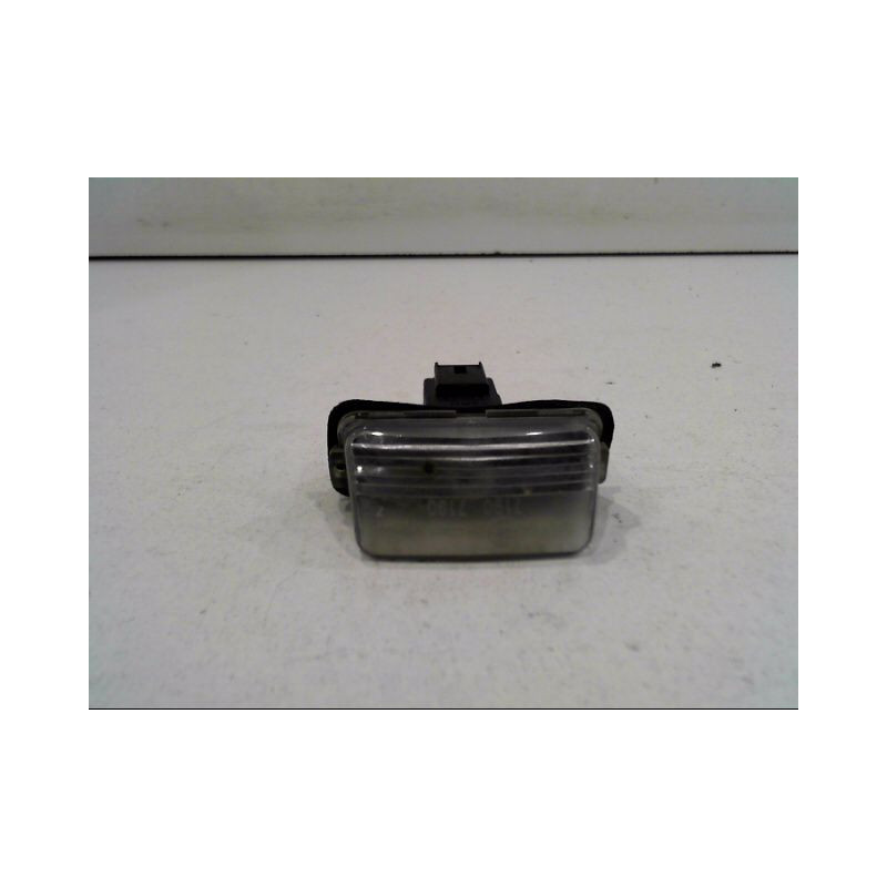 ECLAIREUR PLAQUE DE POLICE DROIT PEUGEOT 207