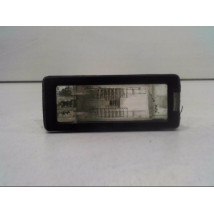 ECLAIREUR PLAQUE DE POLICE DROIT RENAULT MEGANE