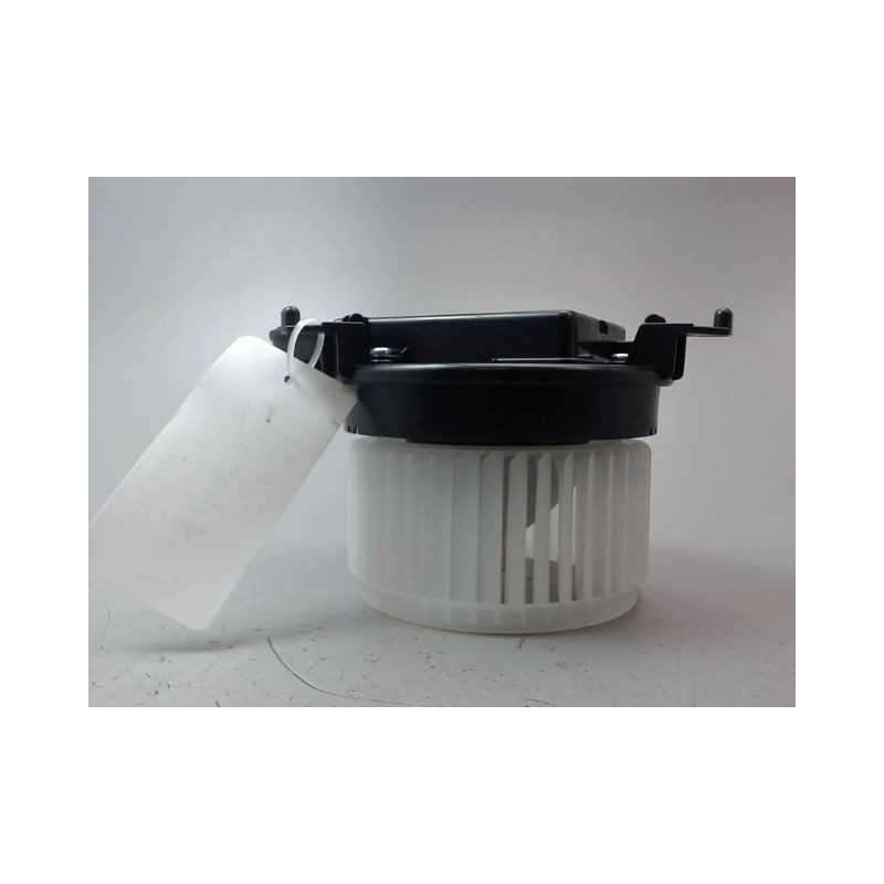MOTEUR VENTILATEUR CHAUFFAGE TOYOTA YARIS 2005-
