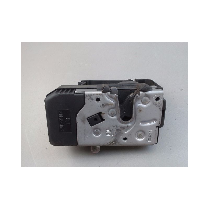 SYSTEME CONDAMNATION AVANT GAUCHE OPEL VIVARO C1 F2900 06-15