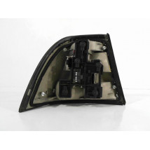 FEU ARRIERE DROIT OPEL VECTRA 99-2002