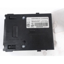LECTEUR DE CARTE RENAULT SCENIC III 2009-