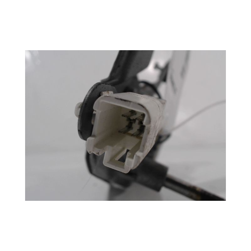 MOTEUR ESSUIE-GLACE ARRIERE TOYOTA PRIUS 2004-