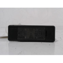 ECLAIREUR PLAQUE DE POLICE DROIT PEUGEOT 308 2007-