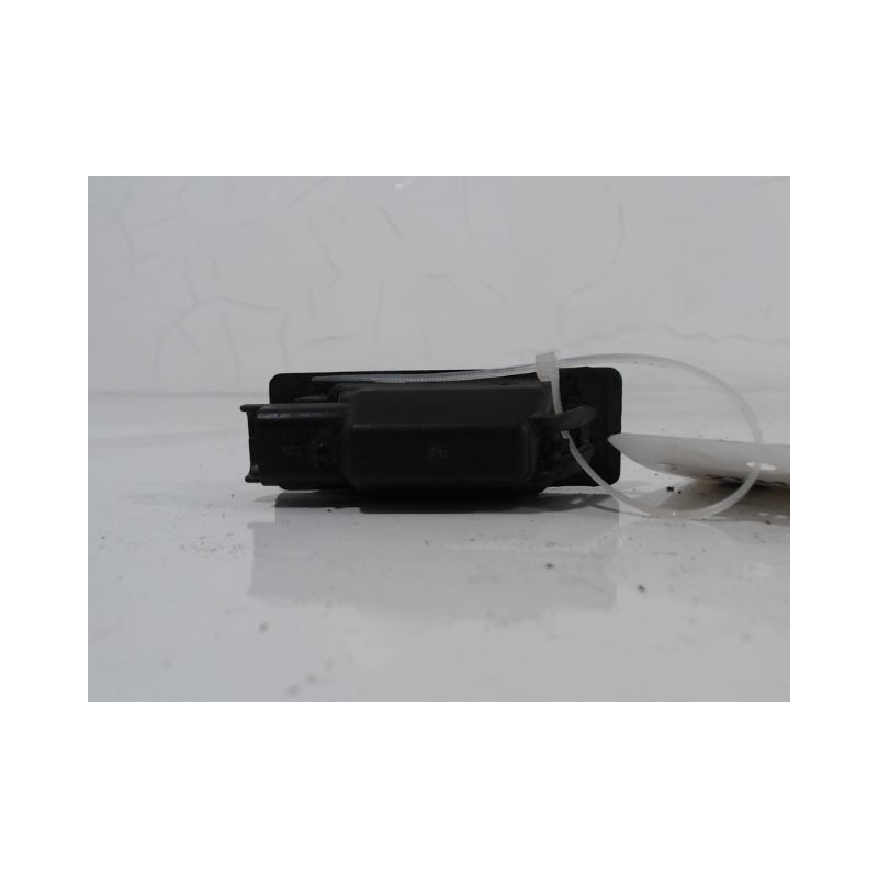 ECLAIREUR PLAQUE DE POLICE DROIT PEUGEOT 308 2007-