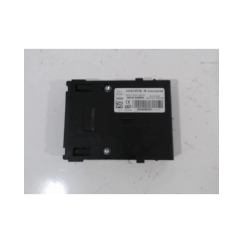 LECTEUR DE CARTE RENAULT MEGANE III 2008-