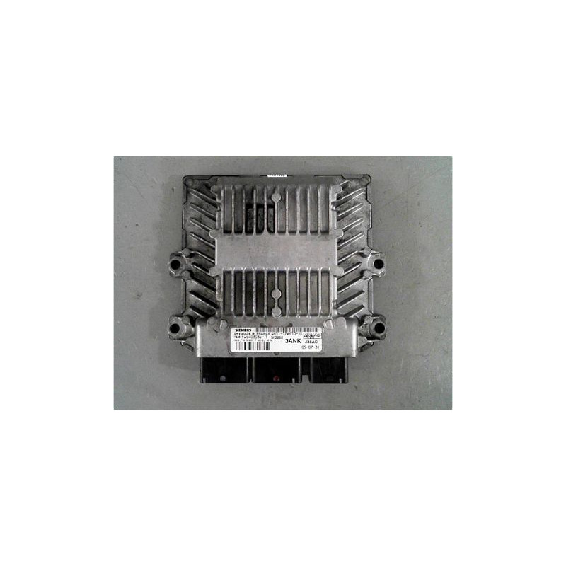CALCULATEUR MOTEUR FORD FOCUS 04-07