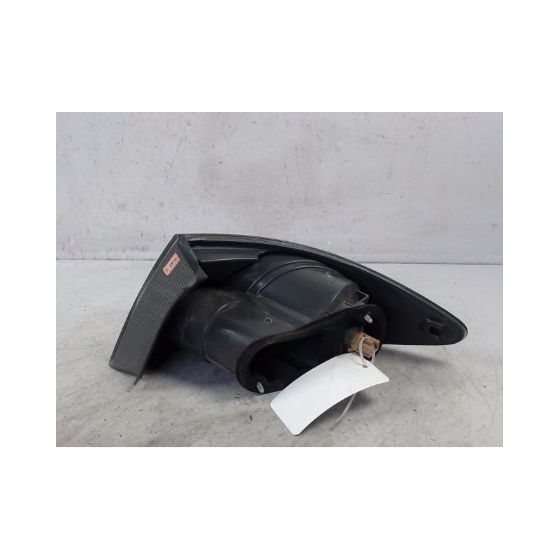 FEU ARRIERE GAUCHE  MAZDA MAZDA 6 2005-