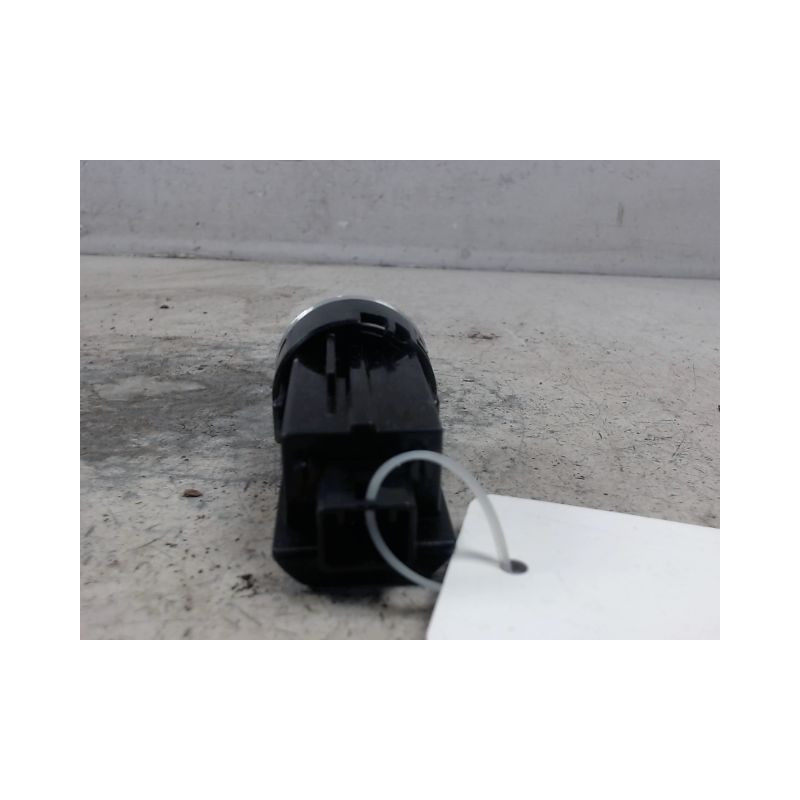 BOUTON DE DEMARRAGE TOYOTA YARIS II 2010-