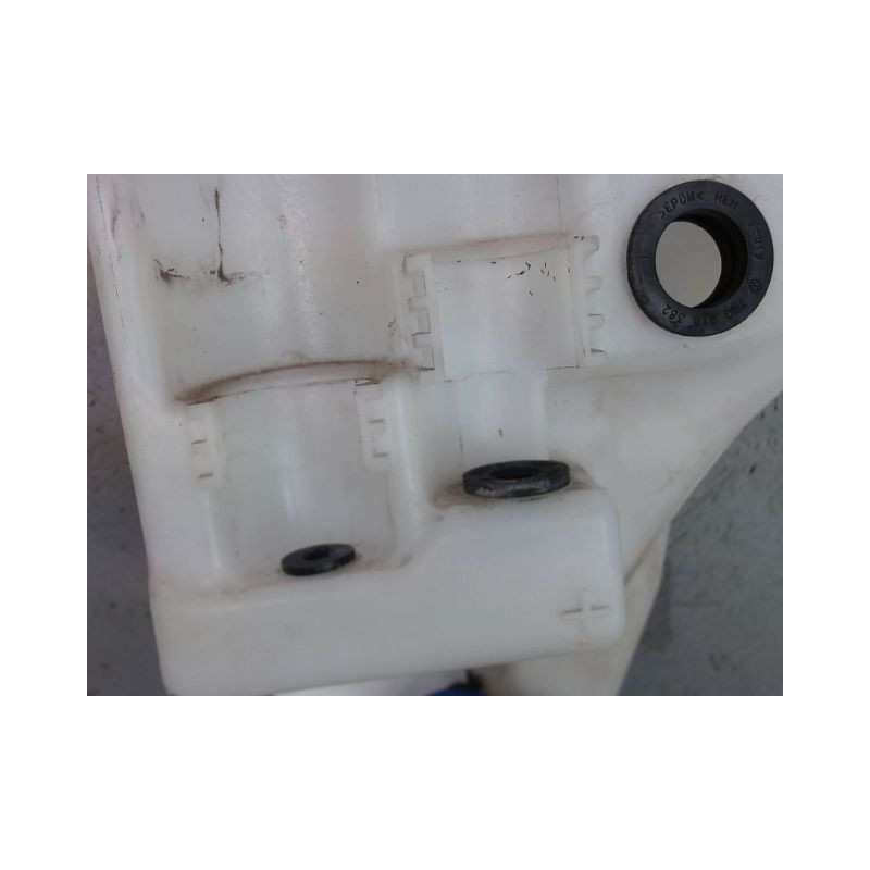 RESERVOIR LAVE-GLACE AVANT PORSCHE CAYENNE 2002-
