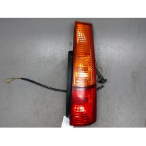 FEU ARRIERE DROIT SUZUKI IGNIS 03-