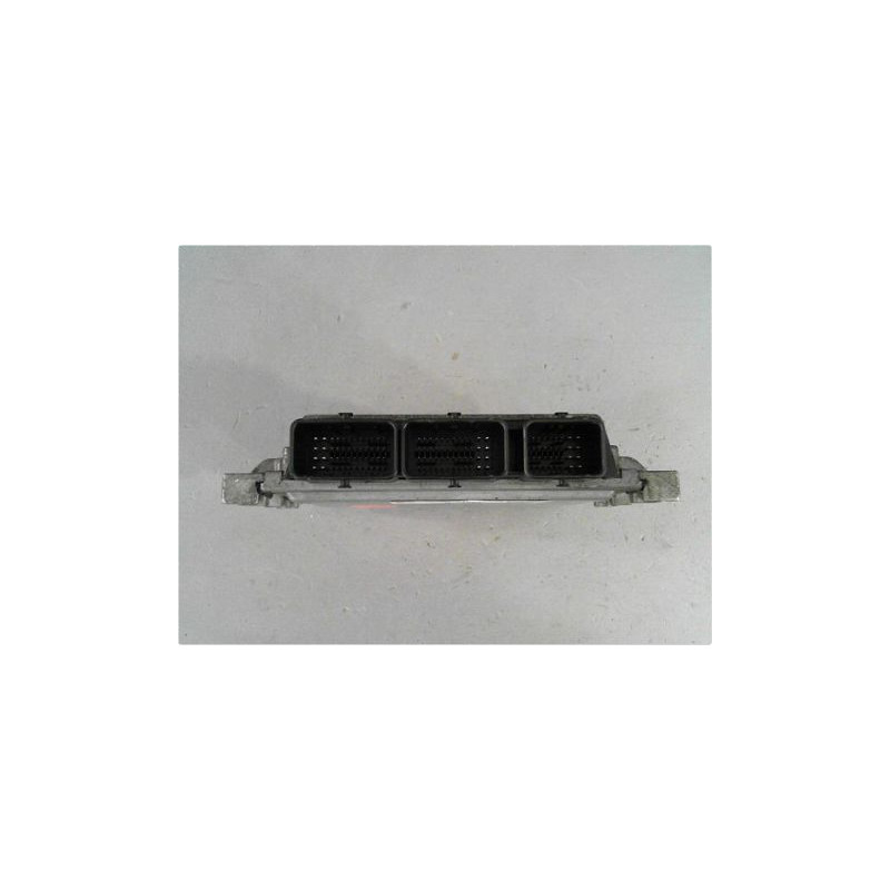 CALCULATEUR MOTEUR RENAULT SCENIC II PH1 02-06