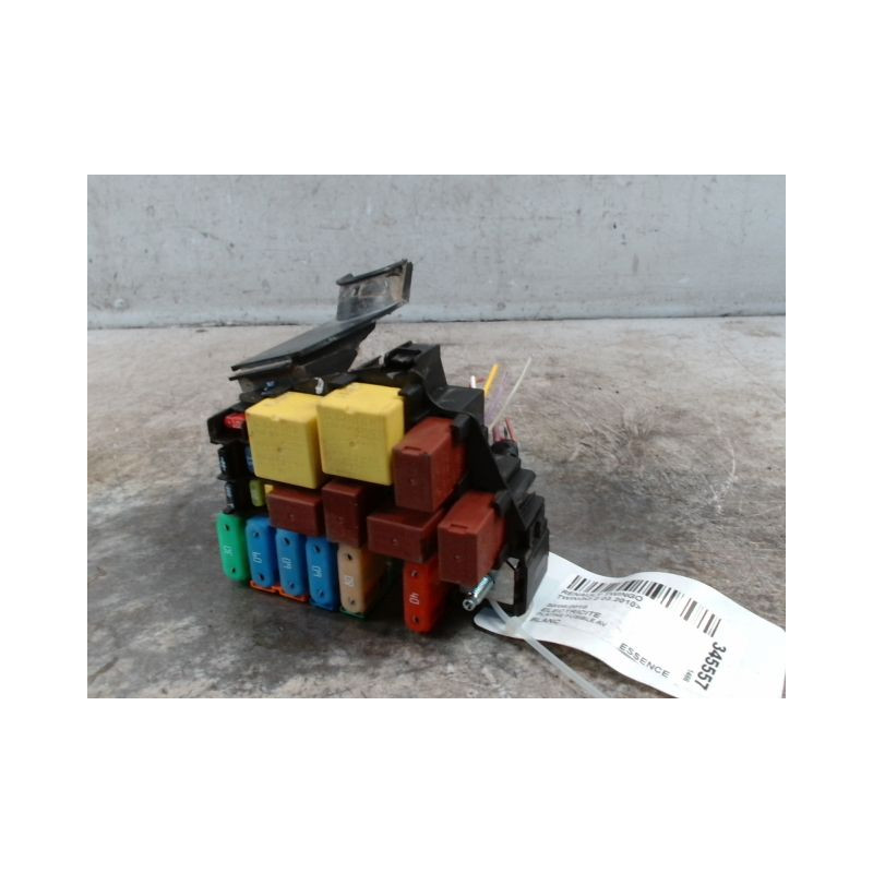 PLATINE FUSIBLE AVANT RENAULT TWINGO 2 2010-