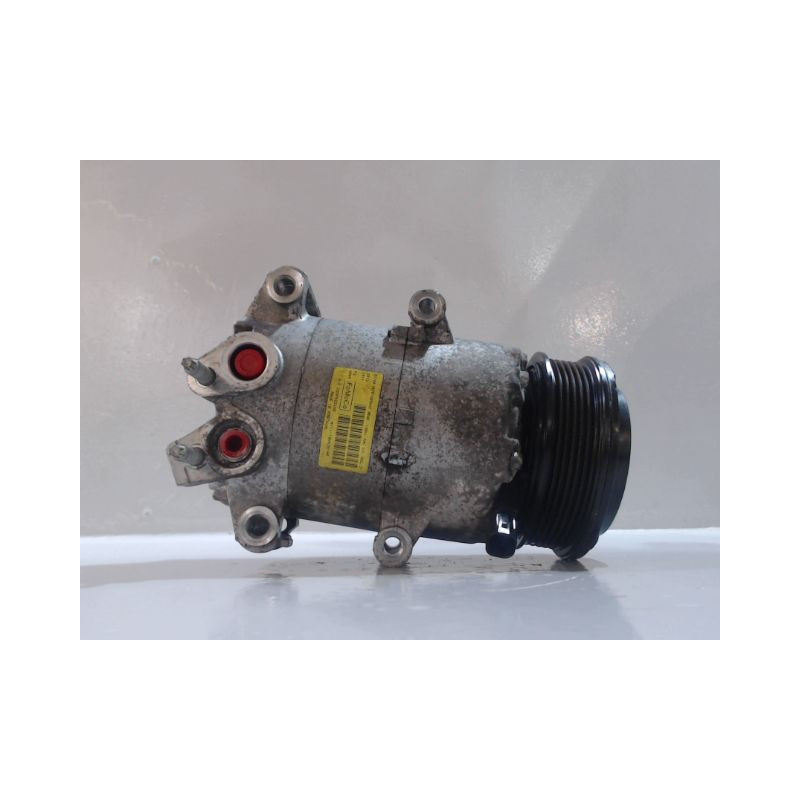 COMPRESSEUR AIR CONDITIONNE FORD FIESTA 2010-