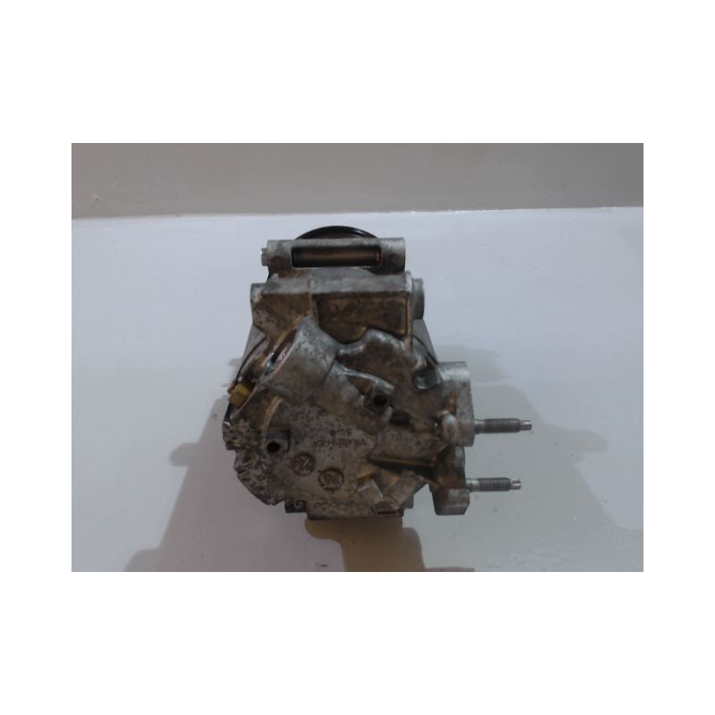 COMPRESSEUR AIR CONDITIONNE FORD FIESTA 2010-