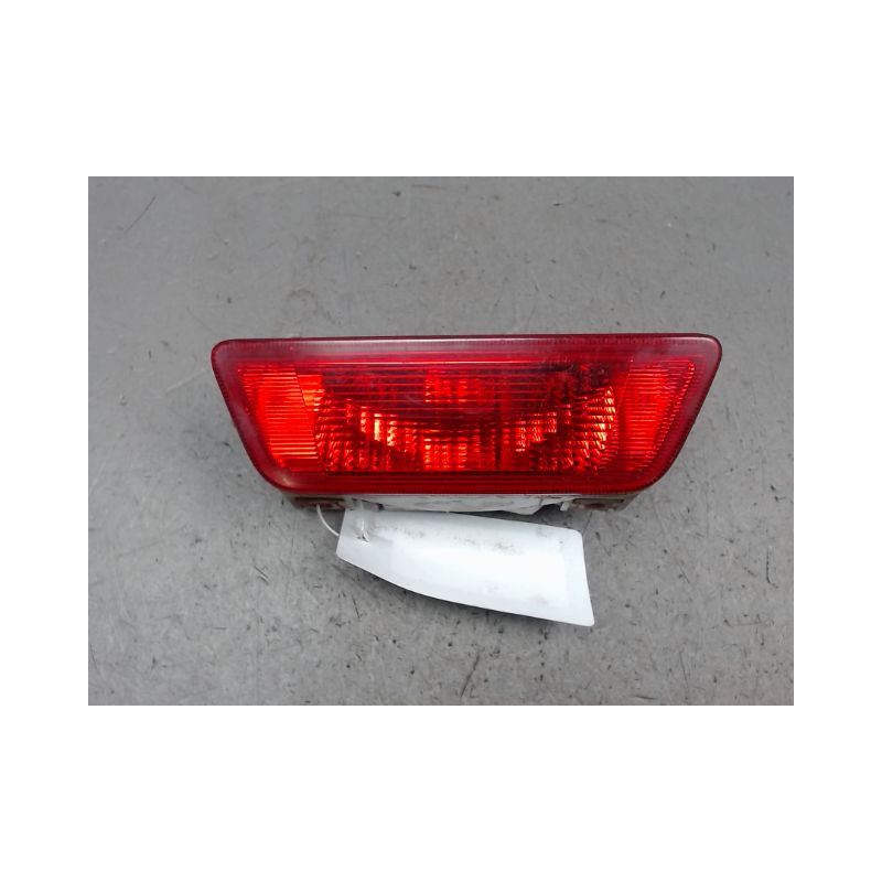 FEU BROUILLARD ARRIERE DROIT NISSAN X-TRAIL