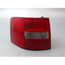 FEU ARRIERE GAUCHE  AUDI A4 AVANT I Phase 2 1999-2001