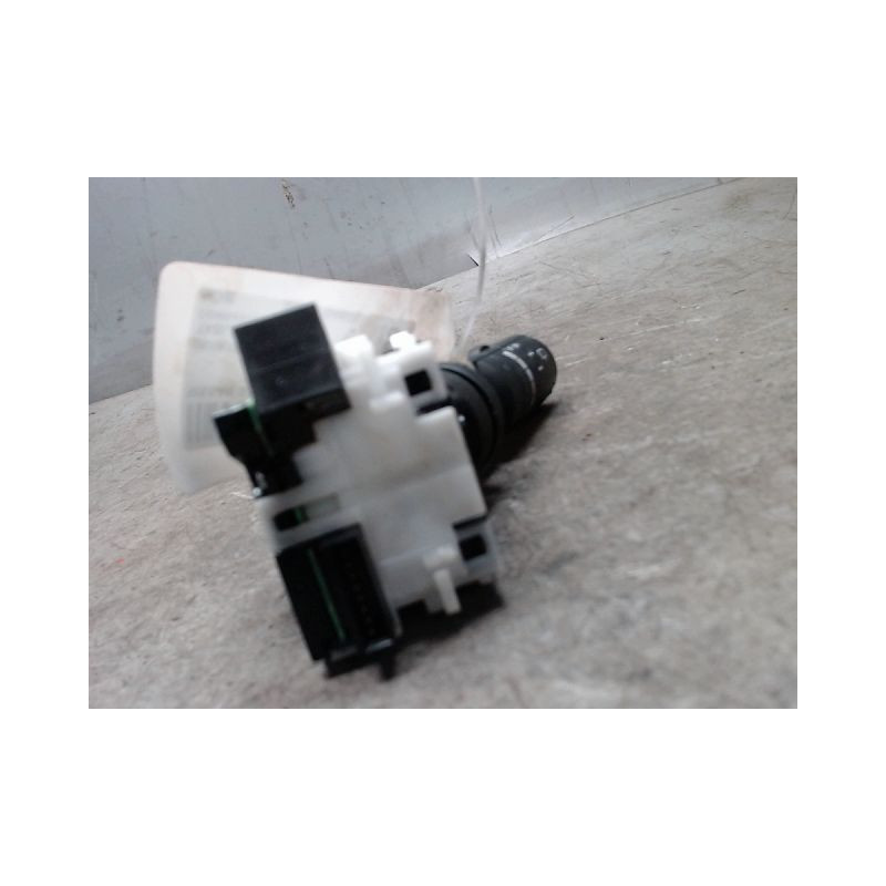 COMMANDE ESSUIE GLACE NISSAN QASHQAI
