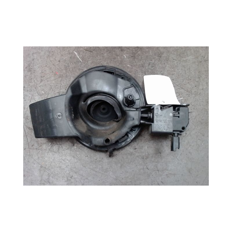 VOLET DE TRAPPE CARBURANT CITROEN C4