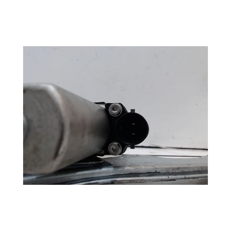 MECANISME+MOTEUR LEVE-GLACE AVANT GAUCHE DACIA SANDERO