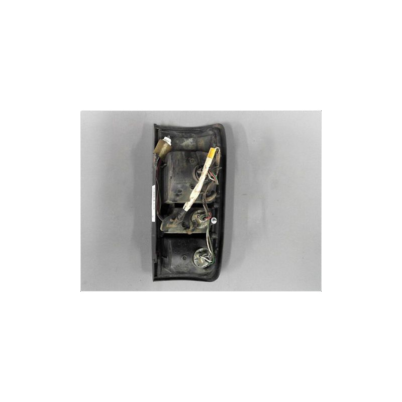 FEU ARRIERE DROIT TOYOTA LANDCRUISER SW 95-98