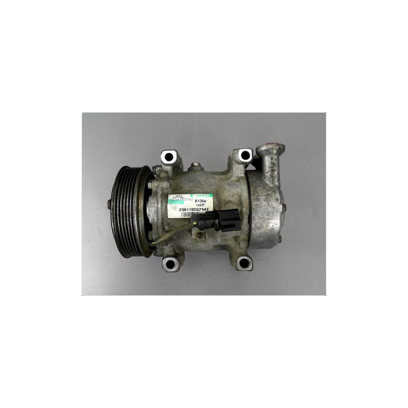 COMPRESSEUR AIR CONDITIONNE FORD FIESTA 05-2008