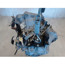 BOITE A VITESSE MECANIQUE TOYOTA VERSO 2.0 D-4D 