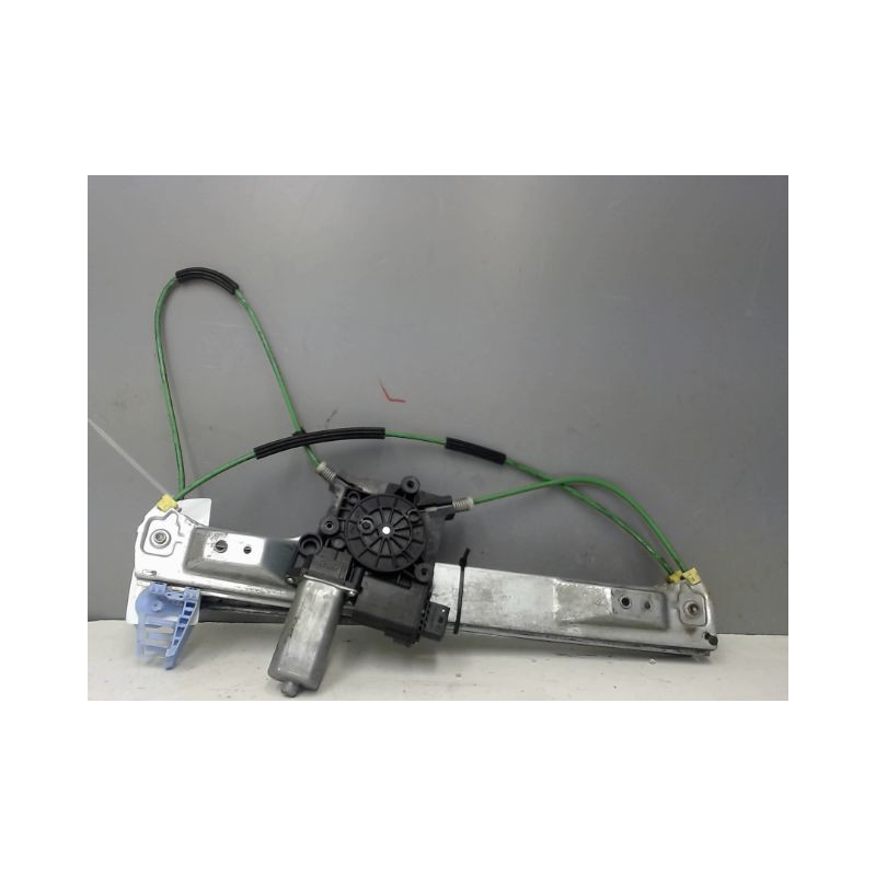 MECANISME+MOTEUR LEVE-GLACE AVANT DROIT OPEL CORSA