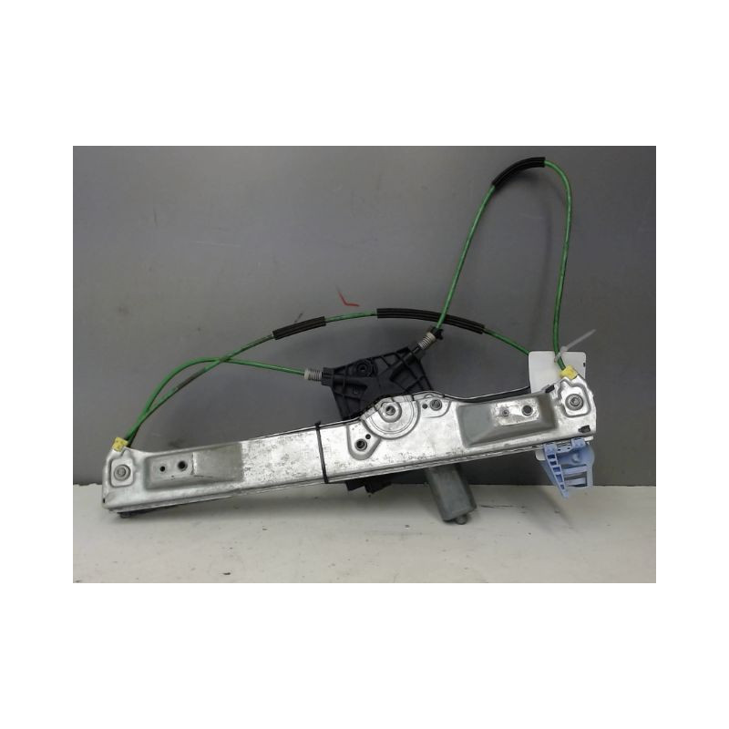 MECANISME+MOTEUR LEVE-GLACE AVANT DROIT OPEL CORSA
